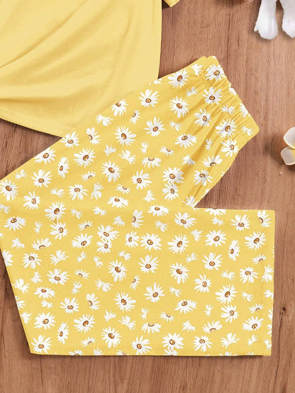 Sunflower Printed Half Sleeve Night Suit (7-14 Years)